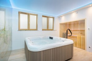  House Posejdon A in Kołczewo, jacuzzi, sauna, interior 