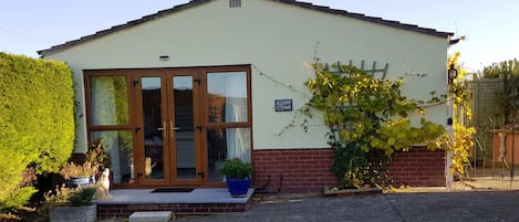 Rosehip Cottage, front entrance