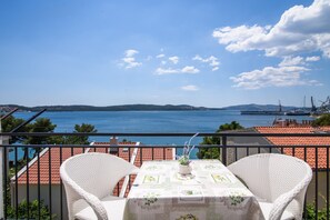 Balcony with sea view