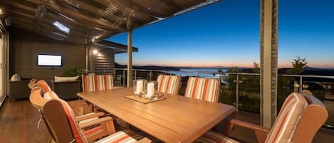 Outdoor living and dining space