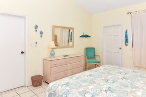 King size bed in Master bedroom