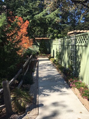 Private entrance illuminated walkway