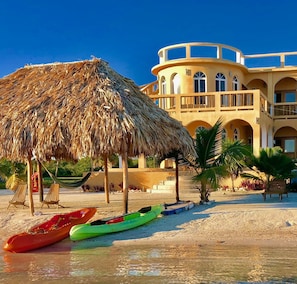 Kayak anyone?  Hammock and a Book?  Chill in the Pool.  You Choose!
