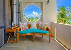 Your private gallery has a sea view