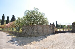 Main Entrance, Outdoor