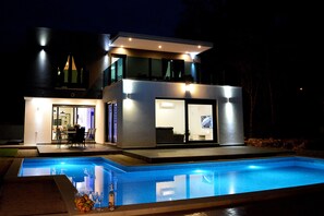 Holiday House Luxury - Grubine - with pool and beautiful view