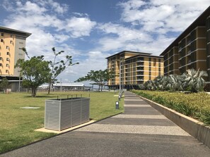 waterfront paradise 6