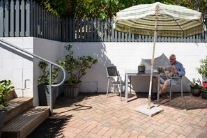 Ellie's Studio has a lovely sunny and very private courtyard.