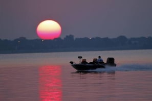 Spectacular early morning sunrise views and fishing. 
