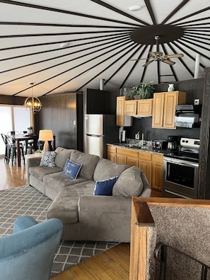Upper Living /Kitchenette/dining