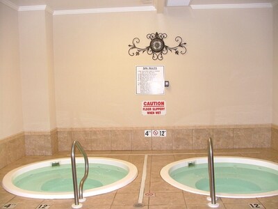 Beautiful Beach Front Condo 3 BR/2 BA