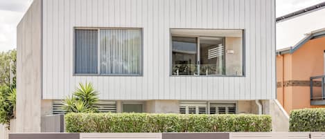 The Urban Beach House fabulously located in the heart of Dunsborough town centre