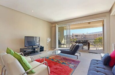 Luxurious Apartment In The Waterfront Cape Town