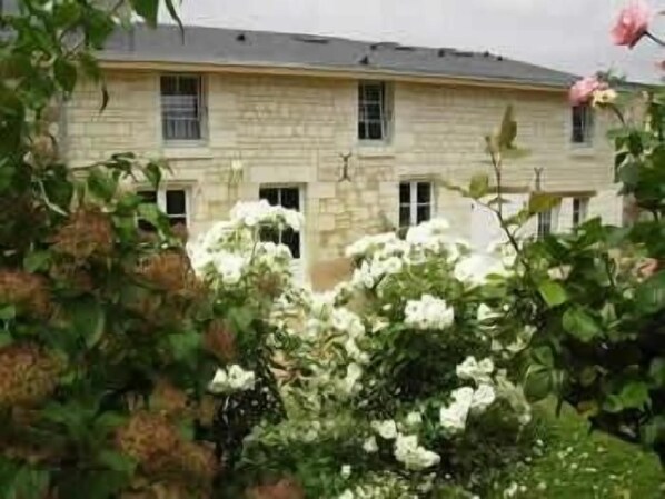 Gîte La Samsonelle
I particularly love the way the housefront has been renovated