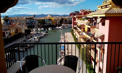 SOL, MAR Y CULTURA en La Pequeña Venecia de Valencia     