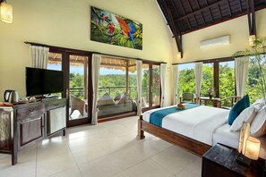 Villa upper bedroom.