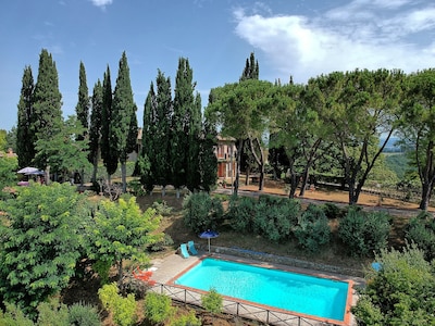 Villa with private pool overlooking San Gimignano. Exclusive use of the property