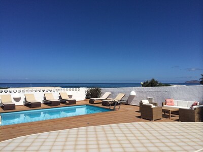 Luxusvilla mit 3 Schlafzimmern und privatem Pool am berühmten Famara-Strand