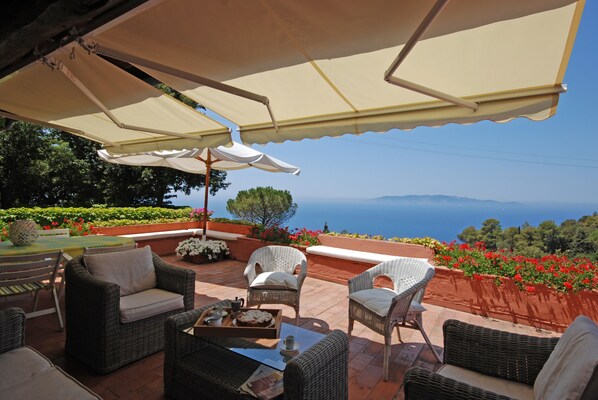 Panoramic terrace with sea view
