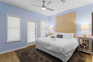 Key Lime Cottage Master Bedroom