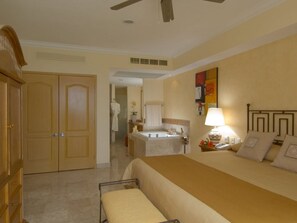 King bedroom with Jacuzzi tub and bathroom