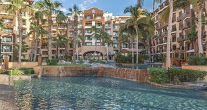 5 Star Resort
