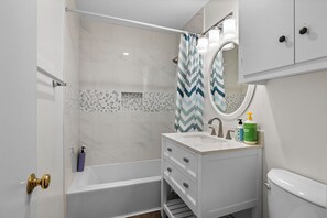 Just adjacent to the bedrooms is the upstairs bathroom