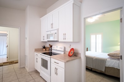 Cozy Apartment Near Downtown Eustis, FL