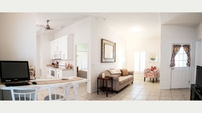 Cozy Apartment Near Downtown Eustis, FL