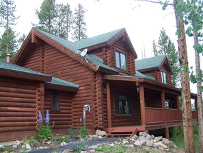 Moose Mountain Lodge on Peak 7 in Breckenridge, Colorado in summer