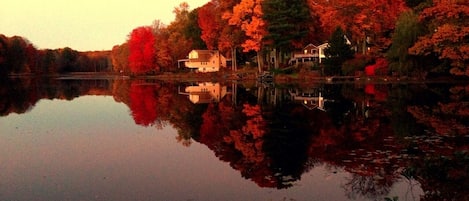 Autumn on Pine Bush lake