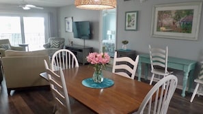 St. Augustine Beach Rentals Dining Room