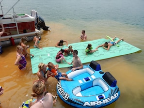 Norris Lake,  fun on pontoon, Lily Pad, tubing