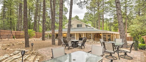 Flagstaff Vacation Rental House | 6BR | 3.5BA | 3,812 Sq Ft | Steps Required