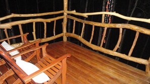 Listen to the night sound of the rain forest from the deck