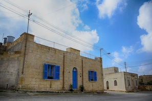 The façade of the property. 