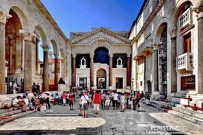 Peristyle