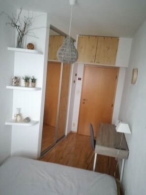 bedroom wardrobe