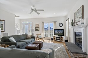 Huge Windows let in glorious Natural Light and Bay Views.