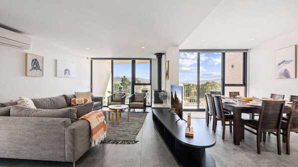 Living & Dining