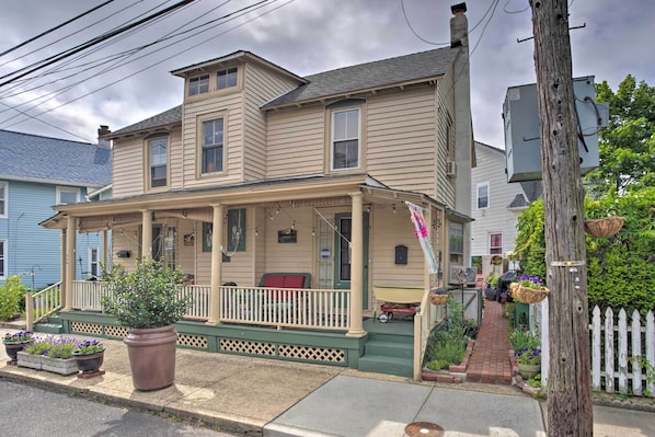 Ocean Grove Vacation Rental | 3BR | 2BA | 1,100 Sq Ft | Stairs Required