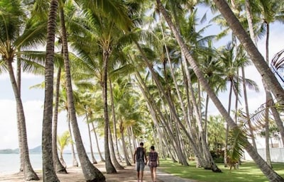 Tranquility Chill at Palm Cove - The ideal family accommodation.