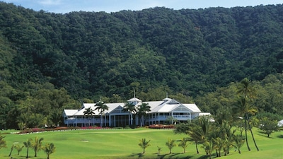 Tranquility Chill at Palm Cove - The ideal family accommodation.