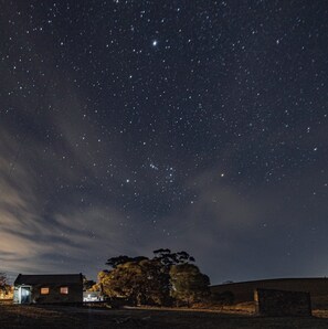 The Barn amongst the starry skies
Photo credit @stevejwilkinson  