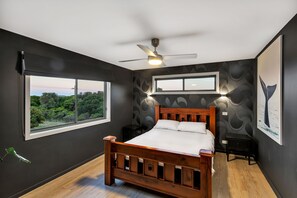 Main Bedroom with Smart TV & walk in Ensuite