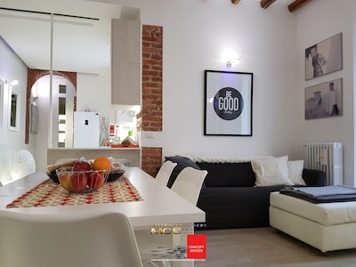 Appartamento TOSCALE Casa Vacanze. Holiday House Style In The City. Free WI-FI