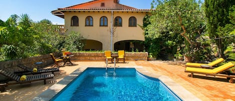 AL AZHAR House for 6 with pool in Pollensa