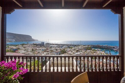 New apartment in the heart of Puerto de Mogan. Panoramic view