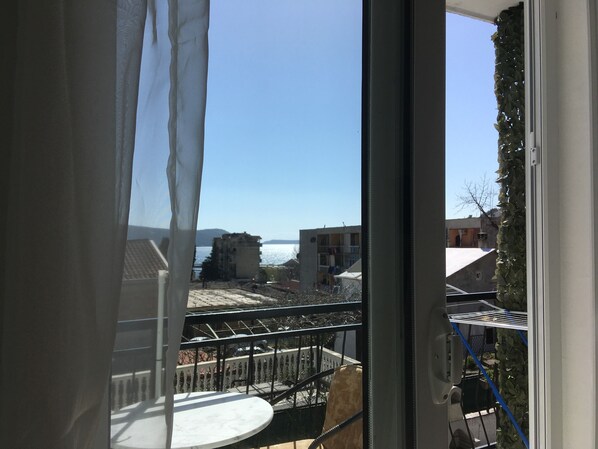 South-facing balcony with sea view