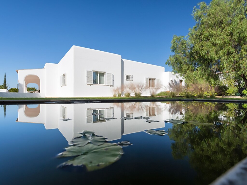 Picture of villa